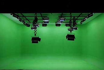 �����»�����ѧУӰ�Ӷ�����Ϸʵѵ����